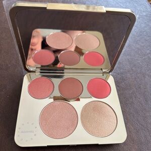 Jaclyn Hill x Becca Champagne Face Palette. NIB- never used or swatched.